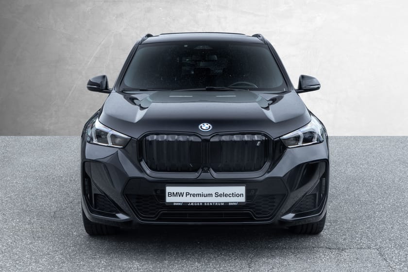 Bilde 4 av BMW iX1 xDrive30 M-Sport Pano HeadUP A.Cruise H/K Krok