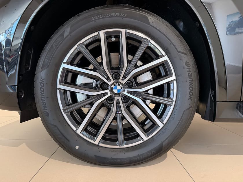 Bild 3 av BMW X1 xDrive25e xDrive 25e, M-Sport, Drag, Värmare, Adpt fart, Elstolar