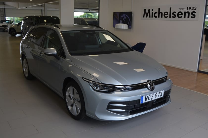 Bild 1 av Volkswagen Golf Sportscombi Life Edition 1.5 eTSI 150 DSG7 Drag