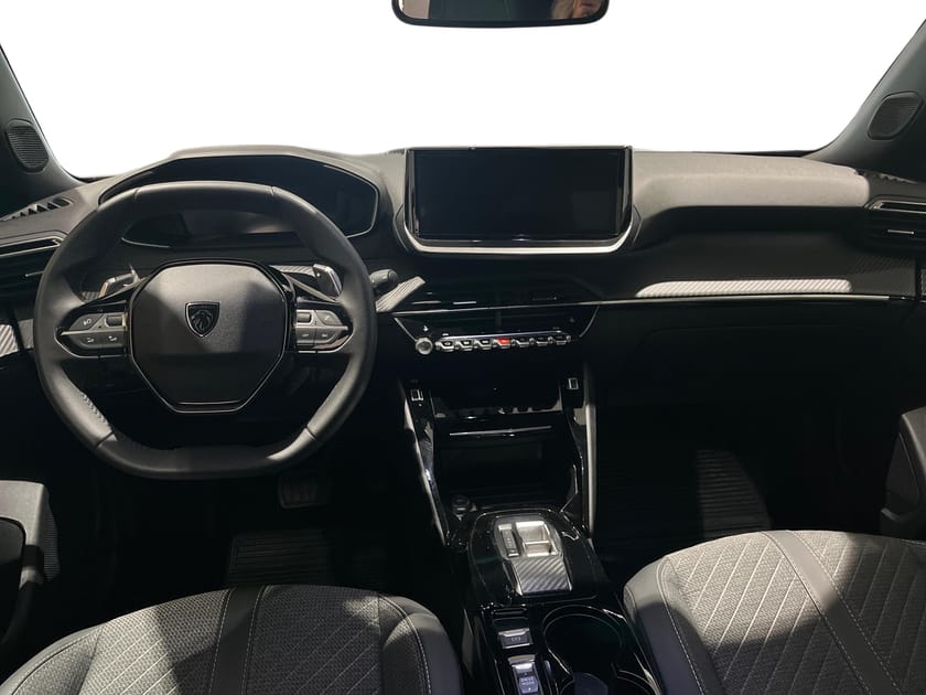 Bild 5 av Peugeot 2008 Hybrid 145 Allure A