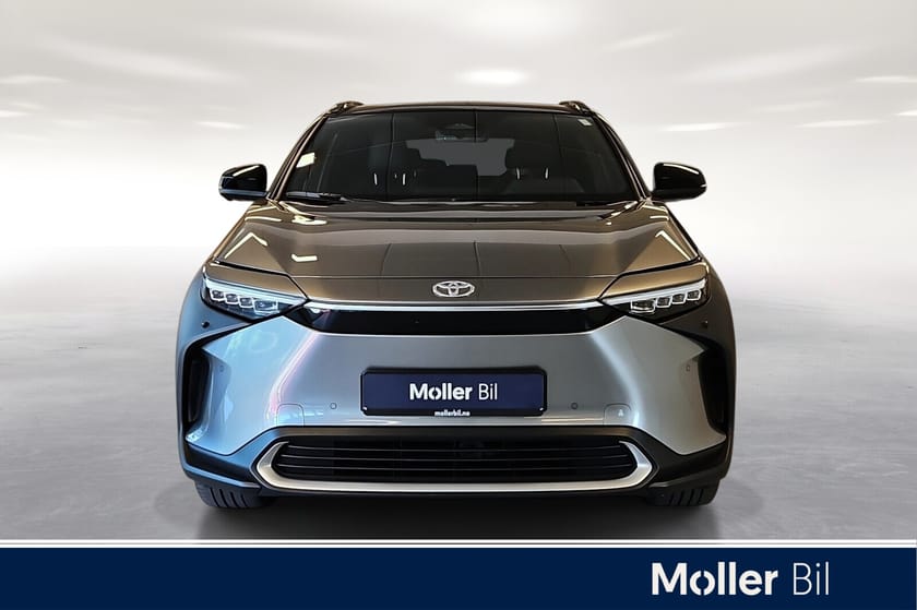Bilde 2 av Toyota bZ4X AWD Executive Bitone
