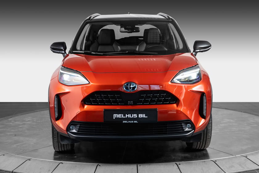 Bilde 2 av Toyota Yaris Cross Hybrid AWD-i Executive Bitone | AWD | Meget Velholdt