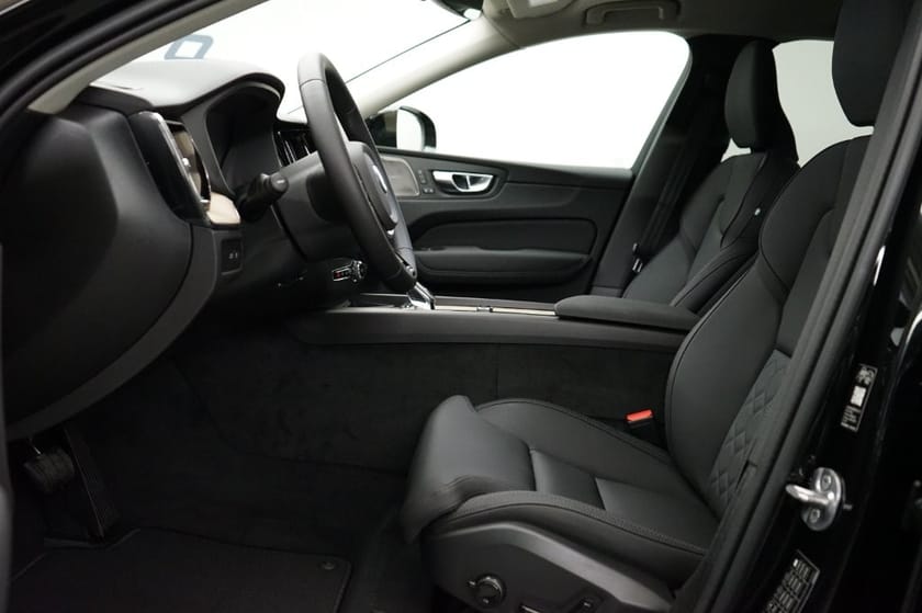 Bild 4 av Volvo XC60 T6 Plus Dark Nordic Edition