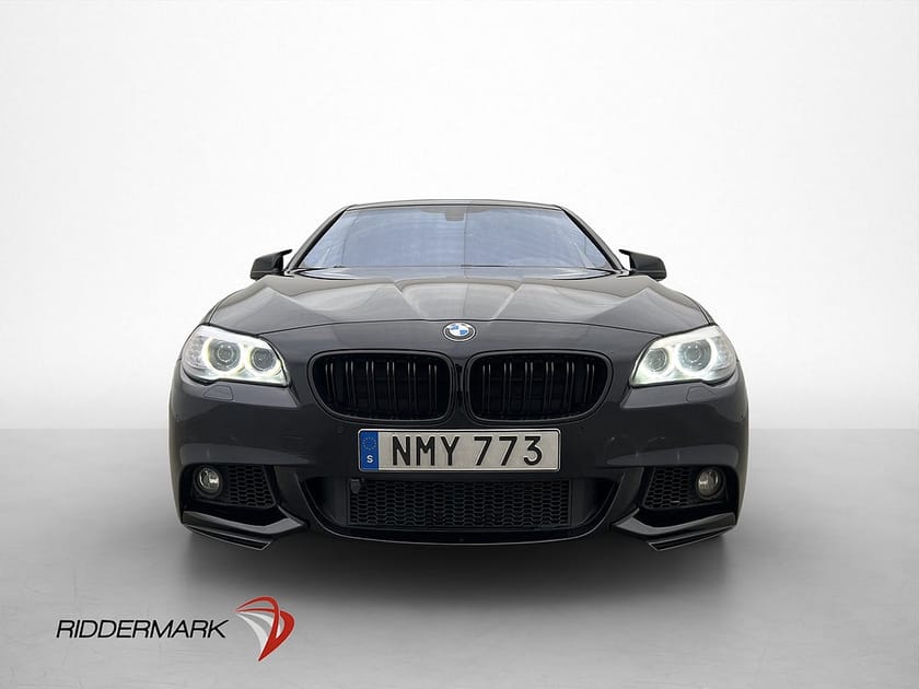 Bild 2 av BMW 535d xDrive Sedan 535 M Sport Navi HiFi Komfortstolar Drag