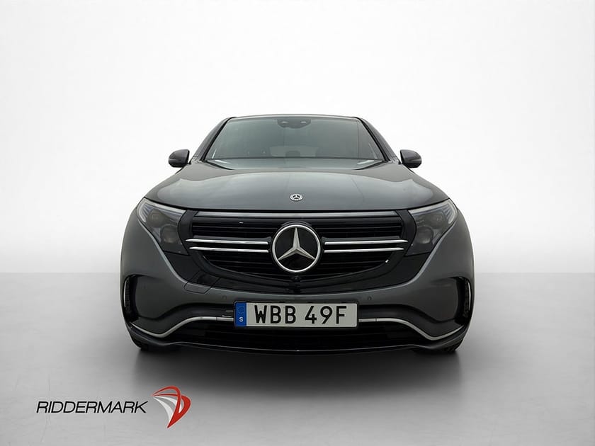 Bild 2 av Mercedes-Benz EQC 400 4MATIC 4M AMG Taklucka Burmester 360 HUD Drag
