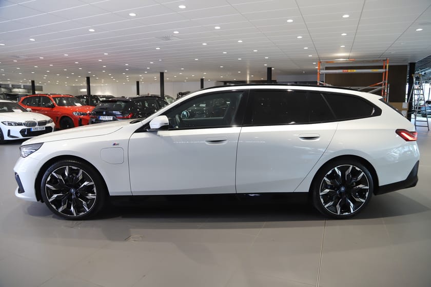 Bild 5 av BMW 530e xDrive Touring / M Sport PRO / Nypris 995.000:-