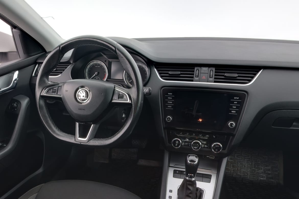 Škoda Octavia 2019 - miniatyr 8