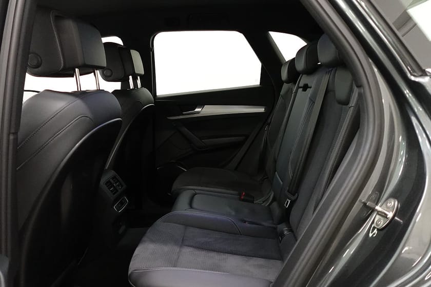Bild 5 av Audi Q5 55 TFSI e quattro S Line P-Värme Adap-F Drag Cockpit
