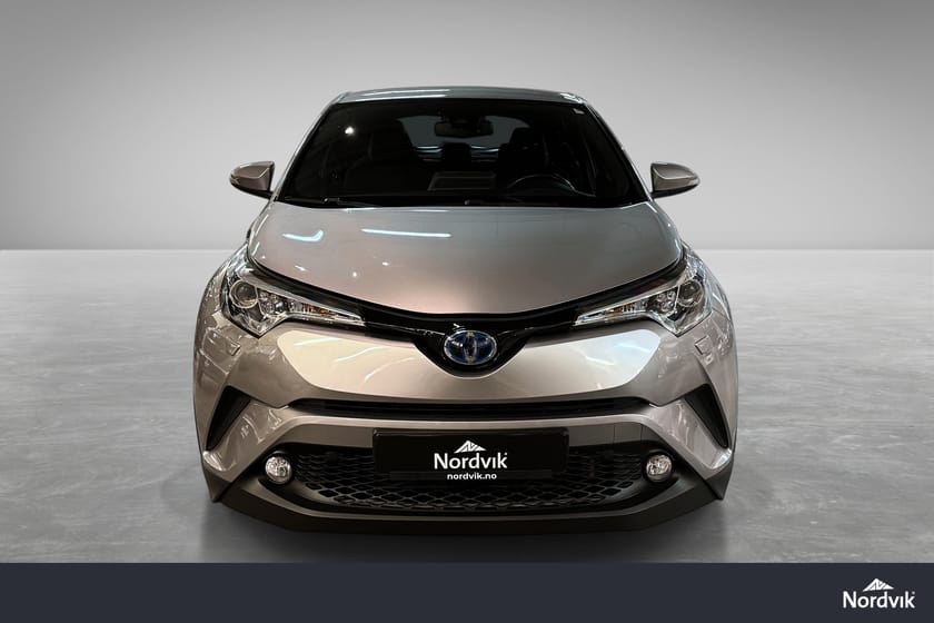 Bilde 2 av Toyota C-HR Hybrid Active/Hybrid/Ryggekamera/Nye sommer dekk/Ny service