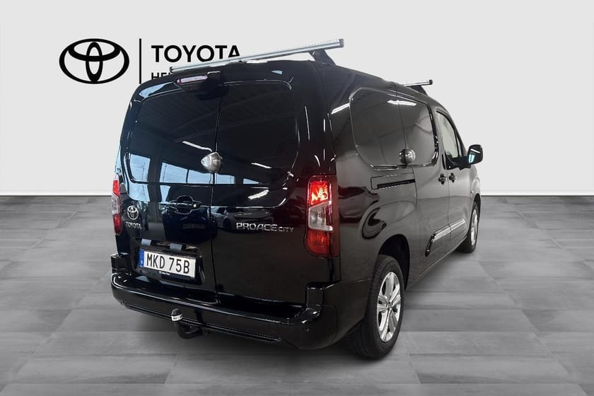 Bild 4 av Toyota ProAce City Long 1,5 Adblue  S&S Aut 8 Proffesional