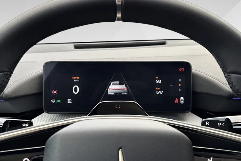 Polestar 4 Long Range Dual motor bilde 11