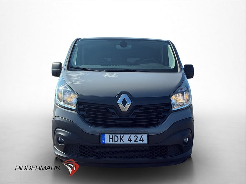 Bild 5 av Renault Trafic Kombi Lång D-Värm PDC Bluetooth Farthållare 9-Sits