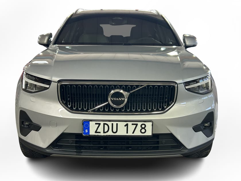 Bild 2 av Volvo XC40 B4 FWD Bensin Core SE II