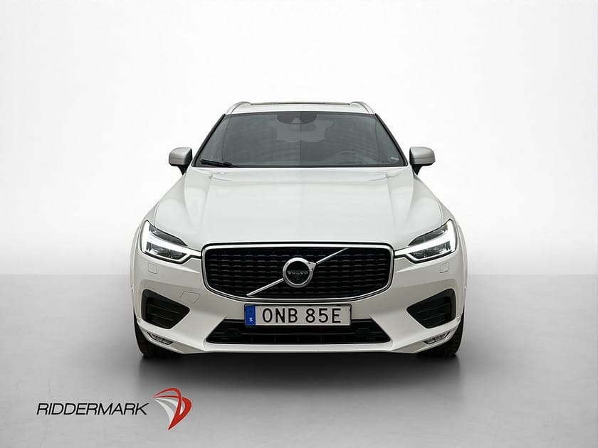 Bild 2 av Volvo XC60 D4 AWD R-Design Pano HUD H/K Läder Luft Värm Drag