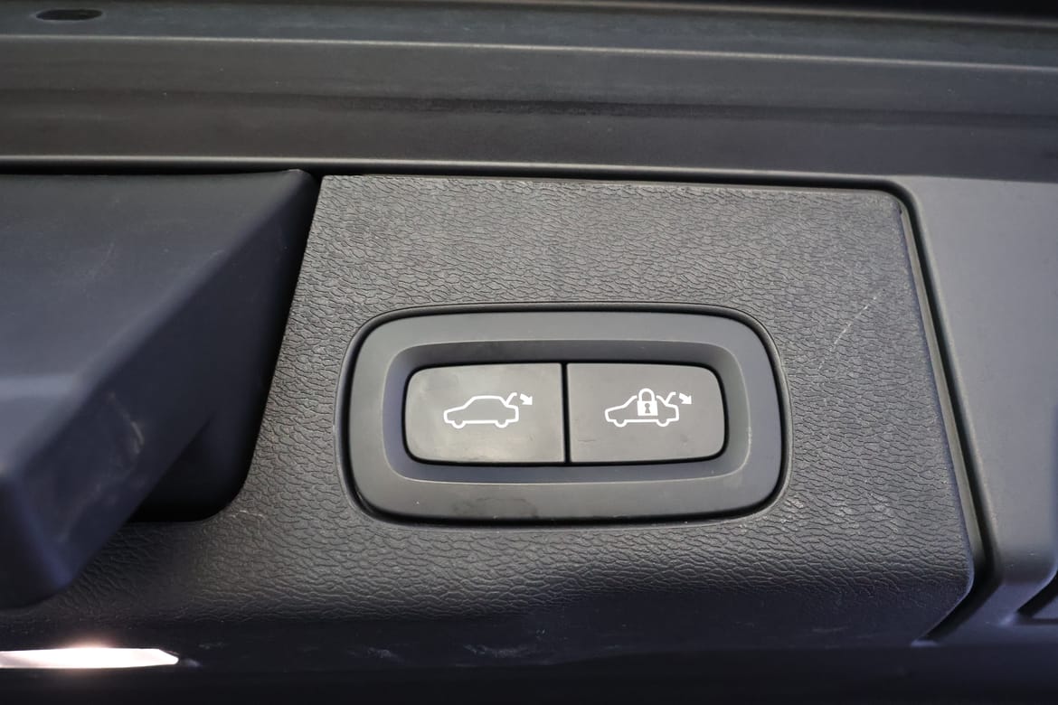 Volvo XC60 2023 - miniatyr 15