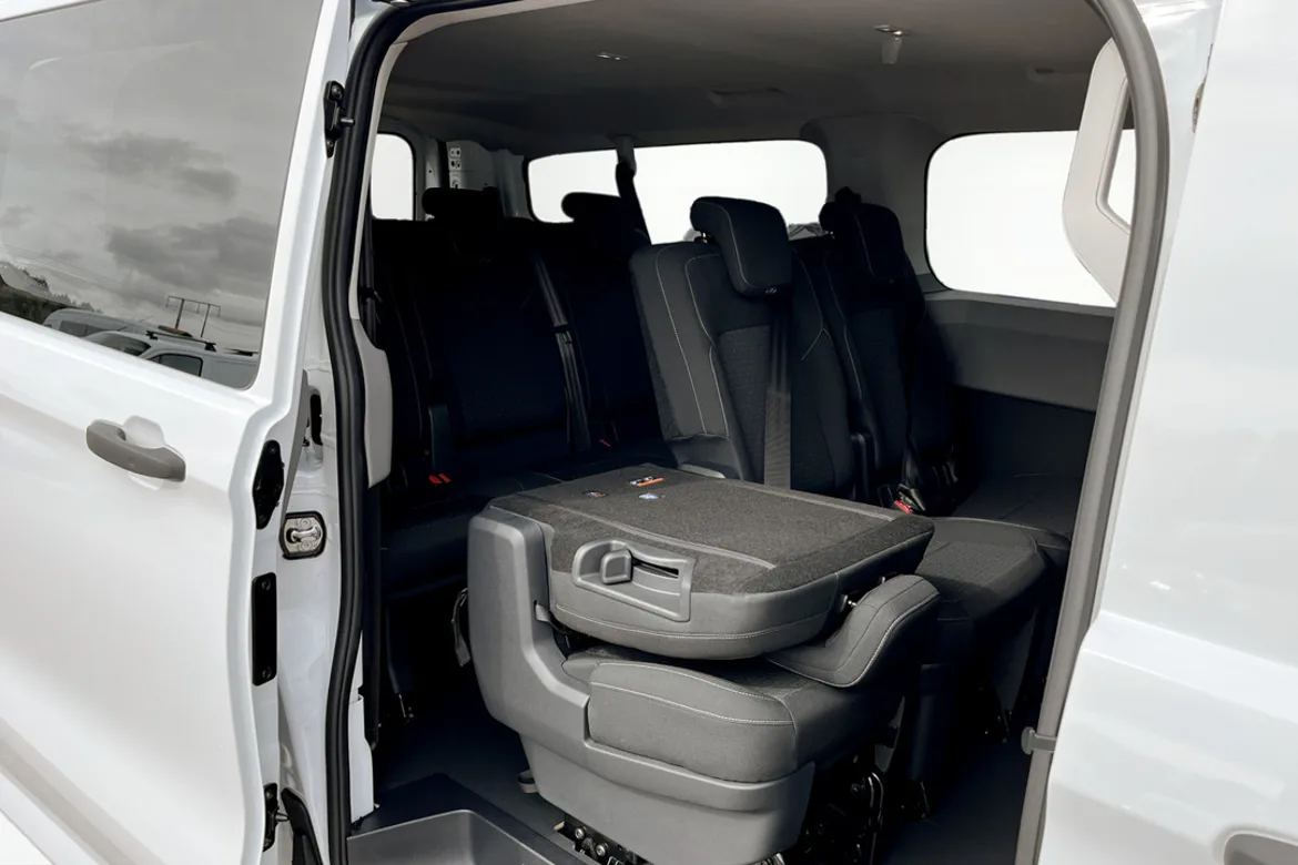 Ford Transit Custom 320 Kombi