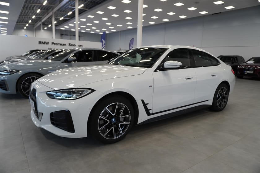 Bild 3 av BMW i4 eDrive40 Gran Coupé M-Sport Navi Drag 360 Kamera Rattvärme Leasebar