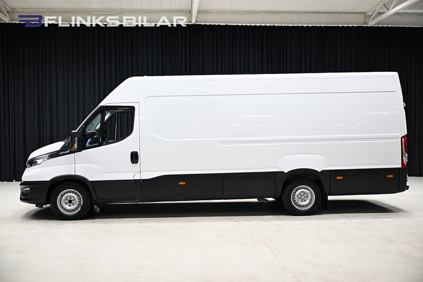 Bild 1 av Iveco Daily 35-140 Van 2.3 136HK XXL-Skåp Automat|Webasto|3.5ton-drag|Leasbar