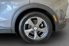 Ford Mustang Mach-E Standard Range