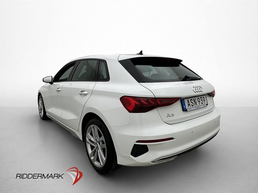 Bild 5 av Audi A3 Sportback 35 TFSI Proline Cockpit Sensorer CarPlay Nyservad