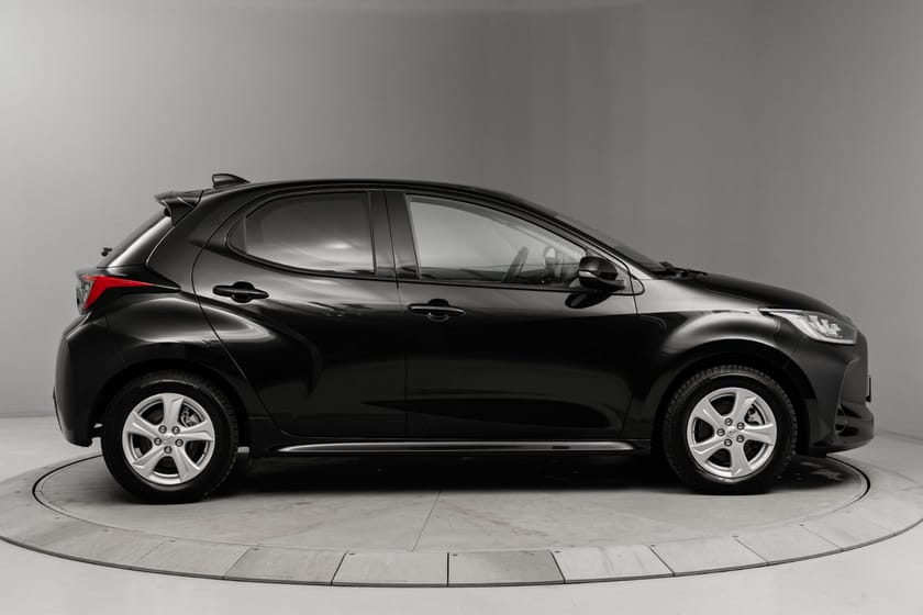 Bilde 5 av Toyota Yaris Hybrid 115 1,5 Active Tech