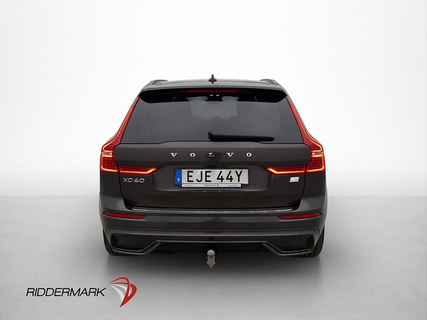Bild 5 av Volvo XC60 T8 456hk AWD R-Design 360° B&W Pano HUD Drag