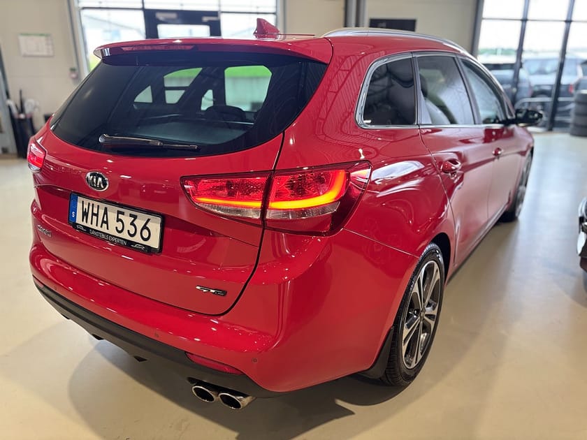 Bild 5 av Kia cee'd_sw SW 1.6 GDI GT-Line / Drag / Ny servad*