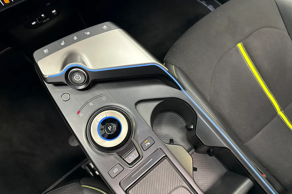 picture of a car