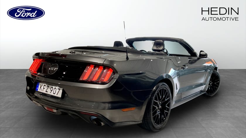 Bild 2 av Ford Mustang GT Cabriolet