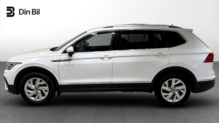 Bild 2 av Volkswagen Tiguan Allspace 7-sätes TSI 150 P-värmare/Drag 7-sits