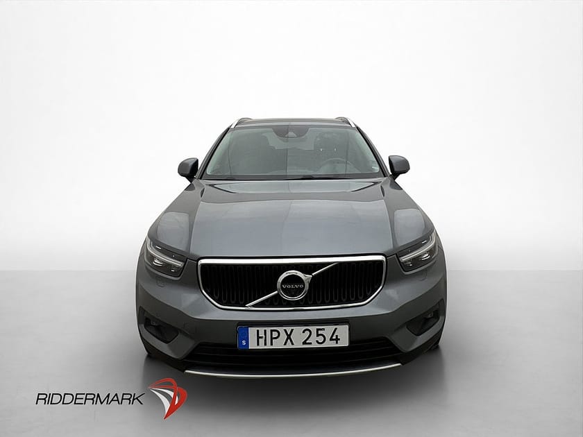 Bild 2 av Volvo XC40 D4 AWD Intro Edition Navi 360° Skinn D-Värm