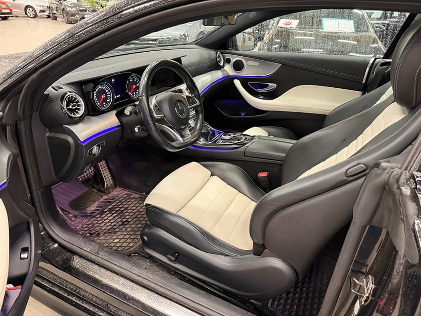 Bild 3 av Mercedes-Benz E 220 d Coupé 9G-Tronic AMG Line Pano 2,99% Ränta