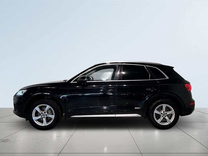 Bild 4 av Audi Q5 2.0 TFSI quattro Comfort Proline Drag Pvärm Kamera SoV