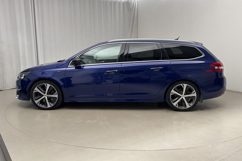 Bild 2 av Peugeot 308 GT SW BlueHDi (180hk) GPS Pano Backkamera