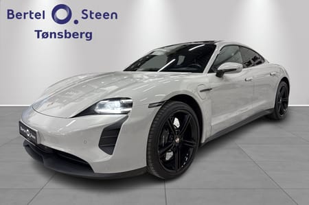 Porsche Taycan 4S / PPB / Chrono / BOSE / Sportsound / ACC / 18veis /