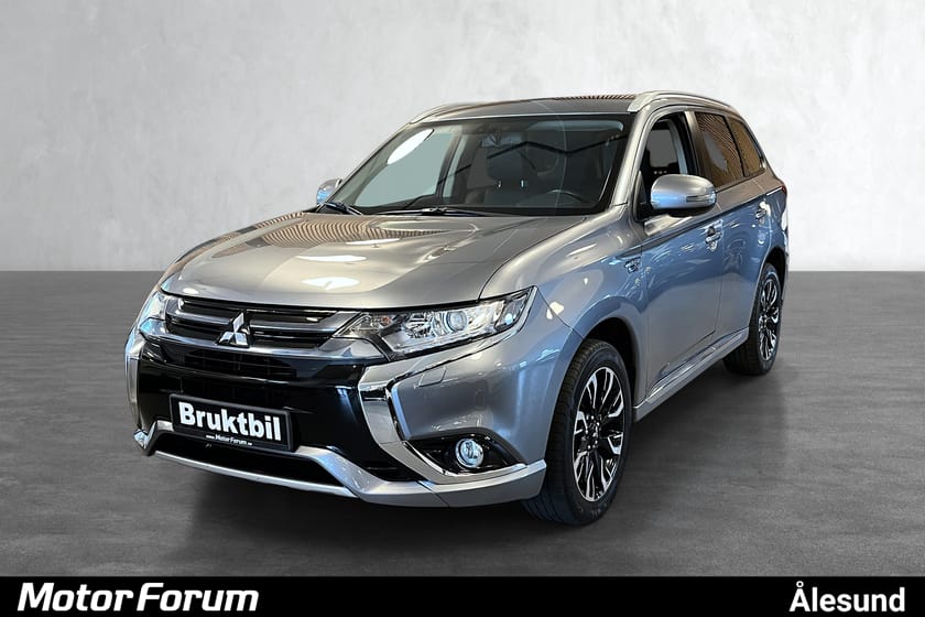 Bilde 1 av Mitsubishi Outlander PHEV -INVITE-RYGGEKAMERA-CRUISE-NORSK BIL-