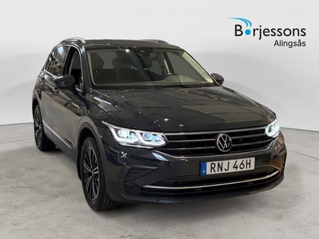 Volkswagen Tiguan TSI 150hk Dragkrok/Backkamera/Massage