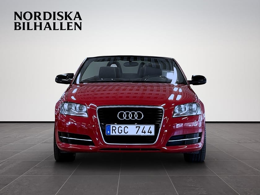 Bild 2 av Audi A3 Cabriolet 1.2 TFSI Attraction, Comfort AUX