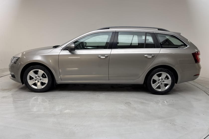 Bild 2 av Škoda Octavia Kombi III 1.0 TSI Combi (115hk) Ambittion Drag