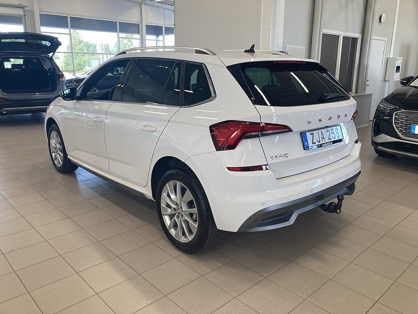 Bild 5 av Škoda Kamiq Skoda Style 1,0 TSI 110 HK Adventure Edition Aut, Drag