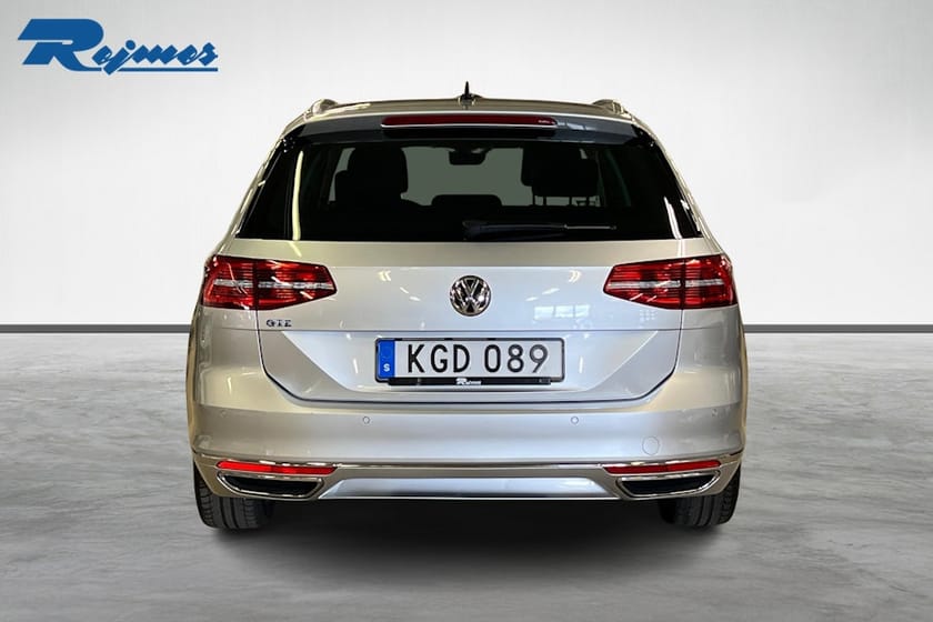 Bild 3 av Volkswagen Passat Variant GTE Drag / Navi / Kamera