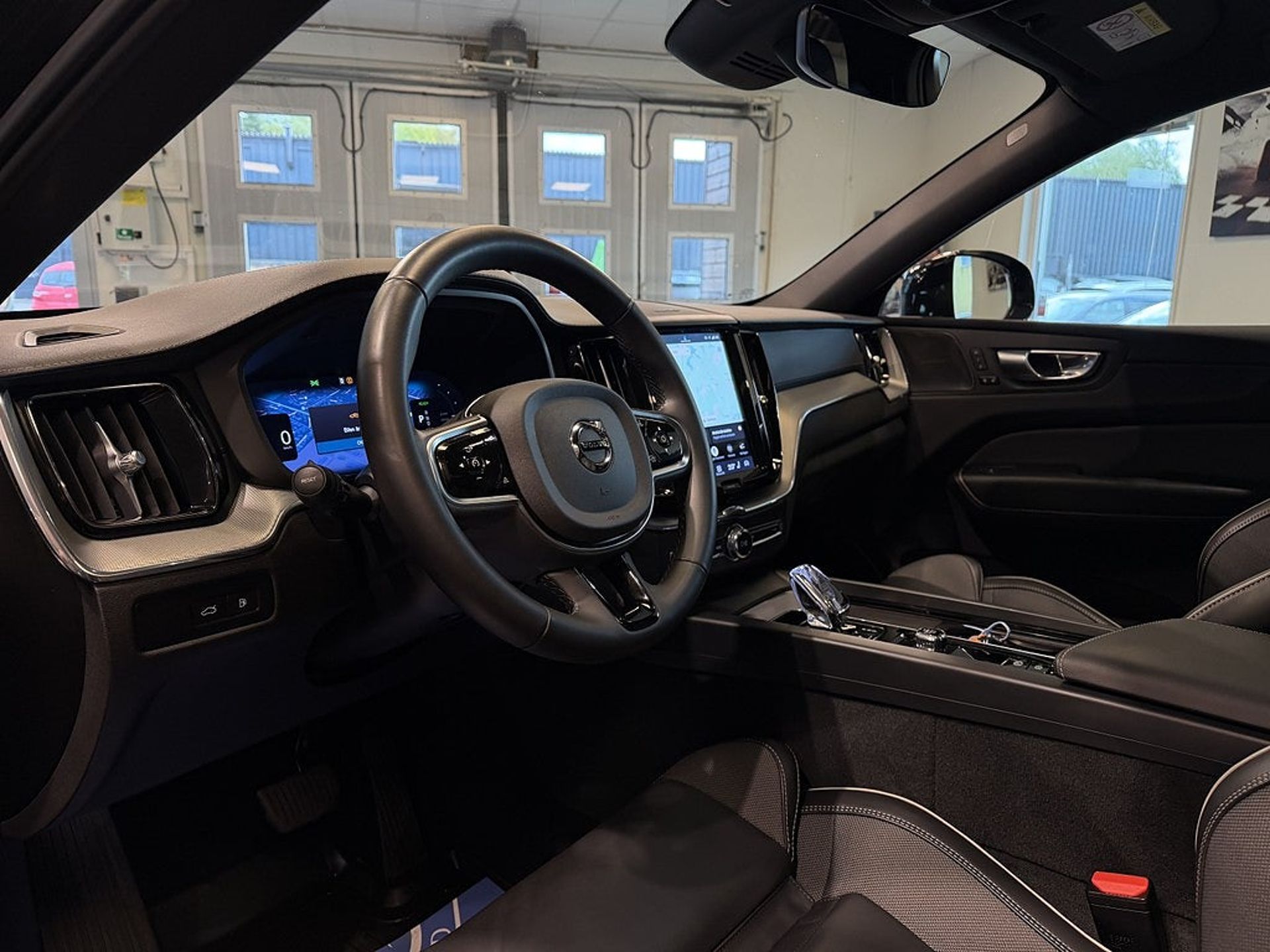 Volvo XC60 2025, bild 7/10