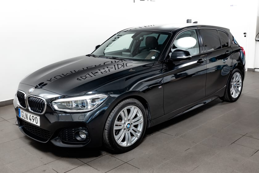 Bild 2 av BMW 118i M Sport Steptronic / Svartinnertak/Rattvärme