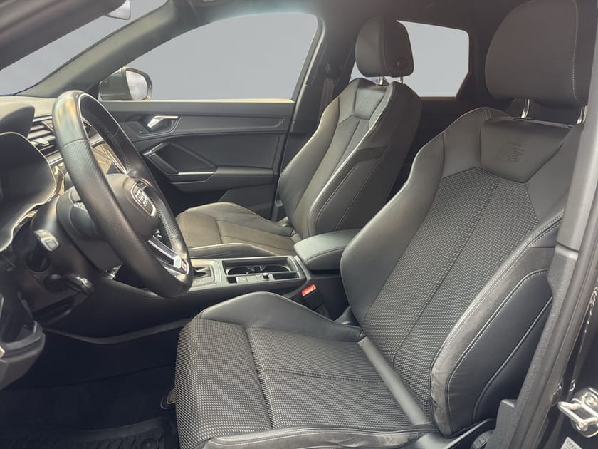Bild 5 av Audi Q3 40 TDI quattro