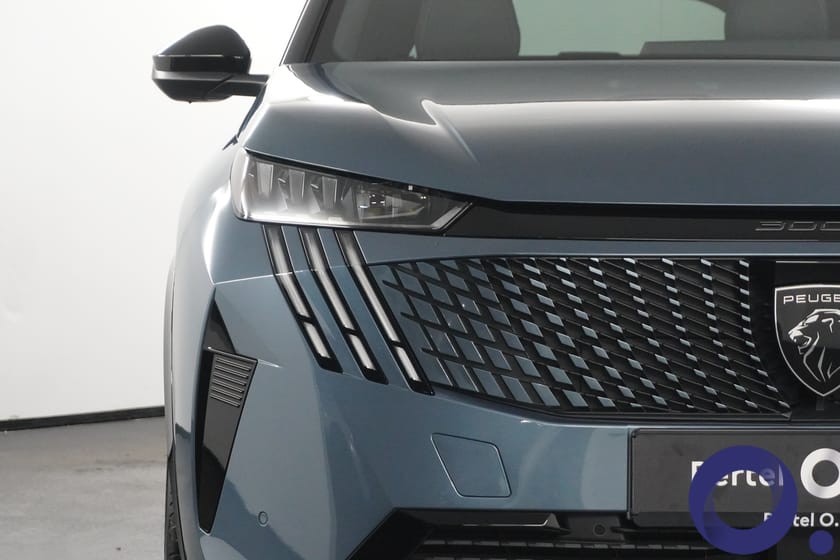 Bilde 4 av Peugeot E-3008 GT, Tilhengerfeste, skinn, massasje
