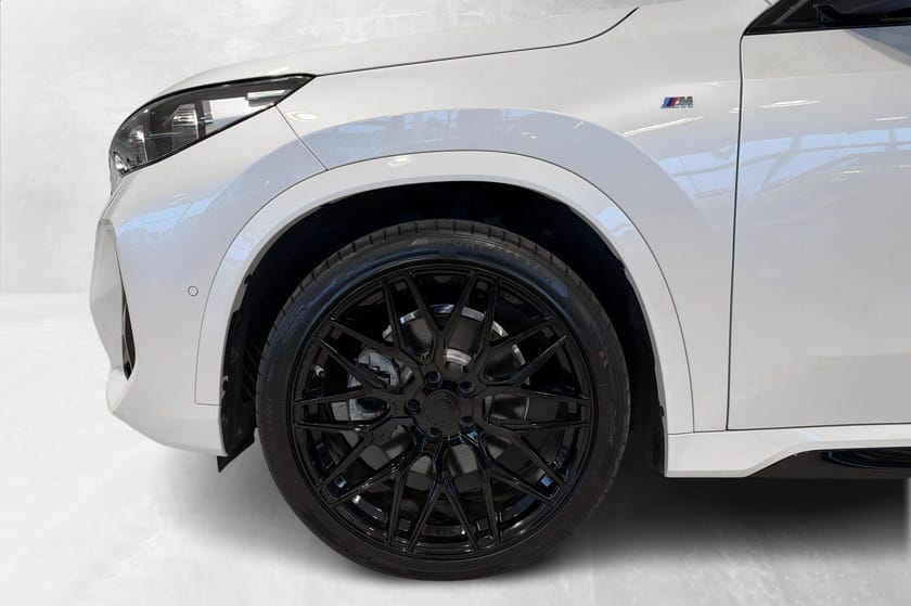 Bilde 5 av BMW iX1 xDrive30