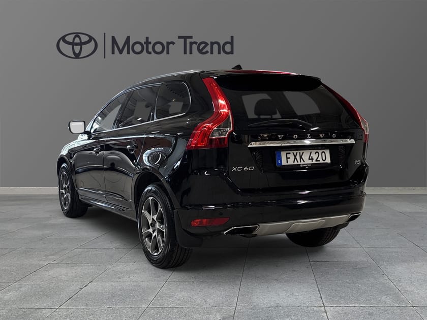 Bild 2 av Volvo XC60 T5 Bensin Automat Ocean Race Drag Vinterhjul