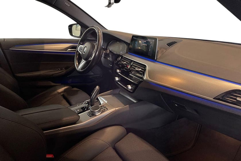 Bild 5 av BMW 530e iPerformance Sedan M Sport | H&K | Navi | Backkamera | Rattvärme