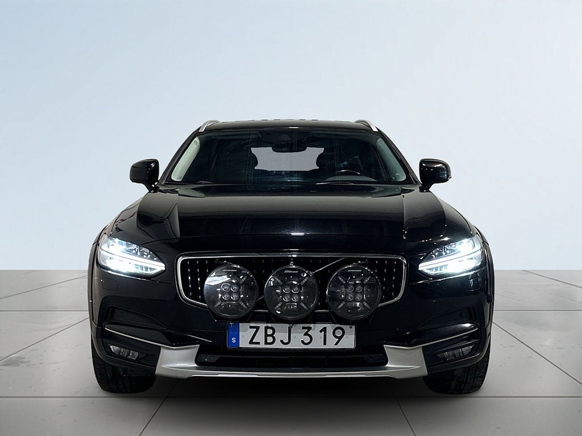 Volvo V90 Cross Country 2018, bild 2/10