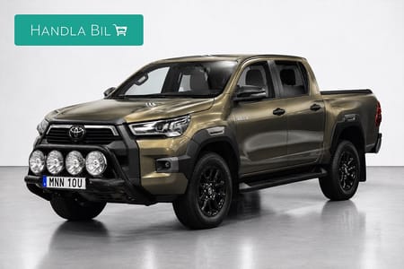 Toyota Hilux Dubbelhytt 2.8 4WD Invincible Drag Skinn JBL Moms 204hk
